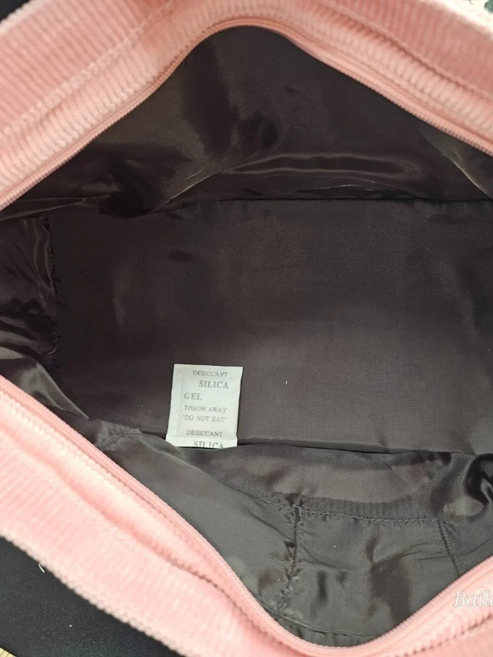 Estee Lauder NEW w/o Tags Set of two matching bags